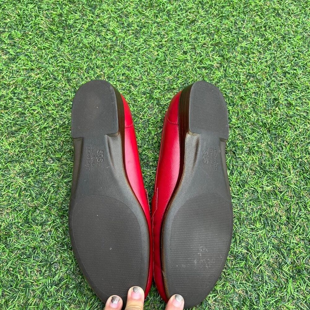 Vintage Sas Women's Red Loafers - Picture 5 of 8